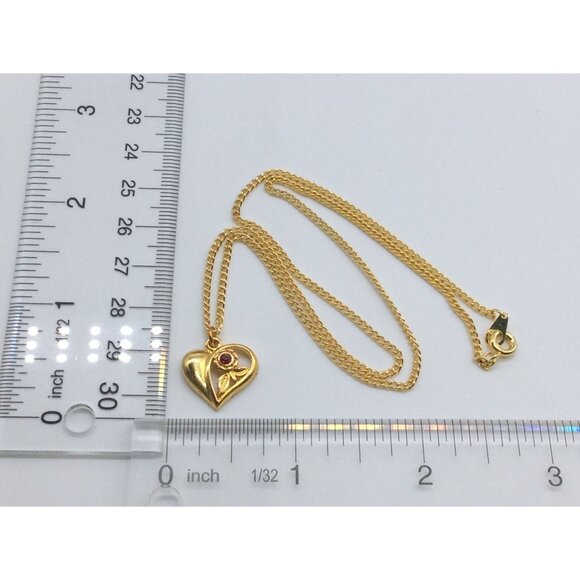 Vintage Gold Tone Heart Pendant Necklace With Red Gemstone On 16-Inch Chain - Picture 4 of 5